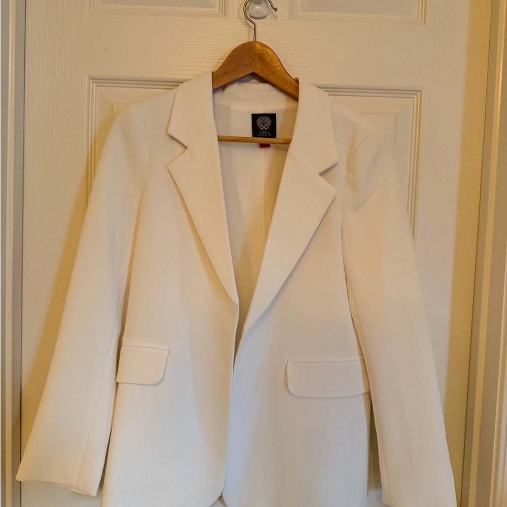 Vince Camuto Classic Cream Blazer